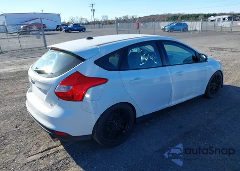 2014 Ford Focus Se from USA, damaged, VIN 1FADP3K2XEL270572